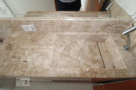 Casa à venda com 650m², 4 quartos e 5 vagasBanheiro do Quarto 3