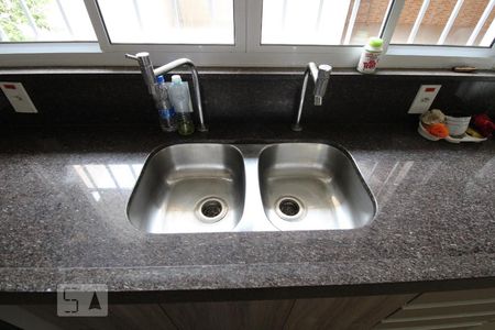 Casa à venda com 650m², 4 quartos e 5 vagasCozinha