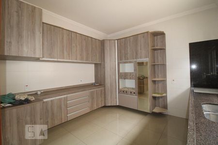 Casa à venda com 650m², 4 quartos e 5 vagasCozinha