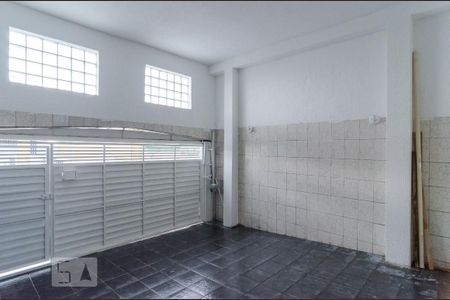 Casa à venda com 200m², 3 quartos e 2 vagasGaragem