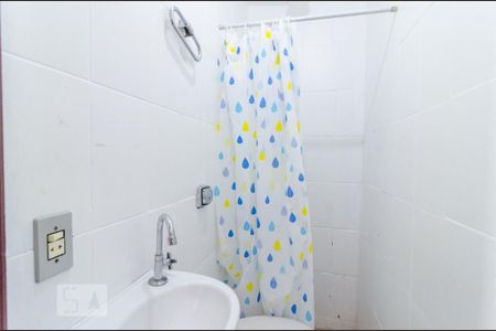 Casa à venda com 200m², 3 quartos e 2 vagasBanheiro de Serviço