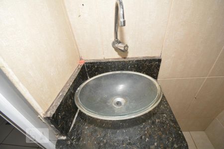 Casa para alugar com 35m², 1 quarto e sem vagaBanheiro