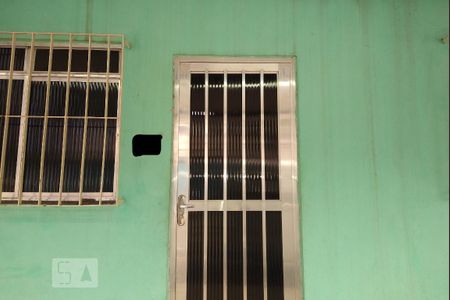 Casa para alugar com 35m², 1 quarto e sem vaga Casa para alugar com 35m², 1 quarto e sem vagaFachada