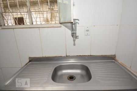 Casa para alugar com 35m², 1 quarto e sem vagaCozinha e Área de Serviço