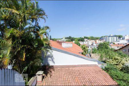 Casa à venda com 380m², 4 quartos e 3 vagas Casa à venda com 380m², 4 quartos e 3 vagasVista