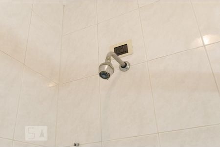 Casa à venda com 380m², 4 quartos e 3 vagas Casa à venda com 380m², 4 quartos e 3 vagasBanheiro da suíte 1