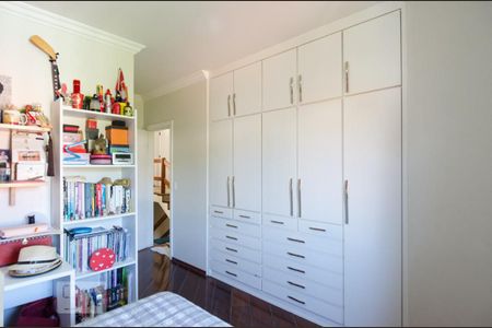 Casa à venda com 380m², 4 quartos e 3 vagas Casa à venda com 380m², 4 quartos e 3 vagasQuarto da suíte 1