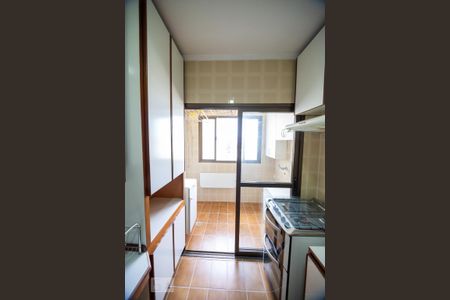 Apartamento para alugar com 75m², 2 quartos e 1 vagaCozinha