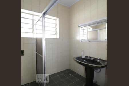 Casa para alugar com 147m², 3 quartos e 4 vagasBanheiro Social
