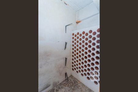 Apartamento para alugar com 220m², 4 quartos e 4 vagasAdega - garagem