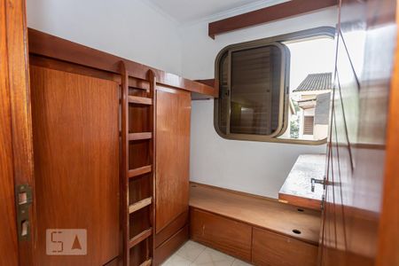Apartamento para alugar com 220m², 4 quartos e 4 vagasQuarto de Serviço