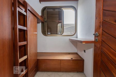 Apartamento para alugar com 220m², 4 quartos e 4 vagasQuarto de Serviço