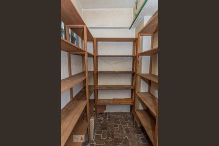 Apartamento para alugar com 220m², 4 quartos e 4 vagasDeposito - garagem