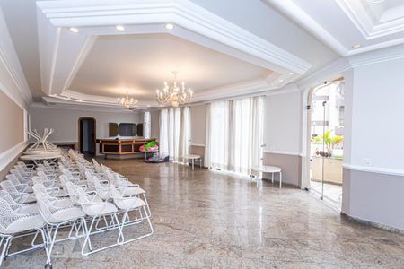Apartamento para alugar com 220m², 4 quartos e 4 vagasÁrea comum - Salão de festas