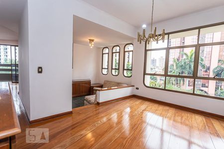 Apartamento para alugar com 220m², 4 quartos e 4 vagasSala Jantar