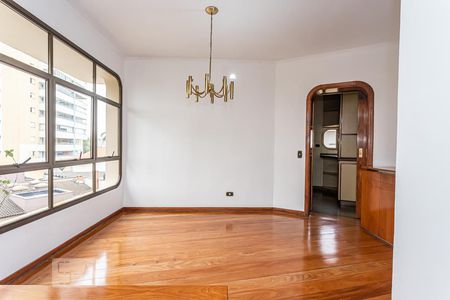 Apartamento para alugar com 220m², 4 quartos e 4 vagasSala Jantar