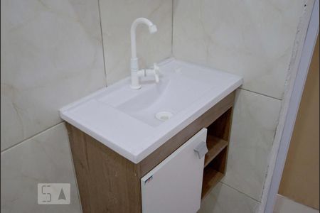 Casa à venda com 99m², 2 quartos e sem vagaBanheiro Social