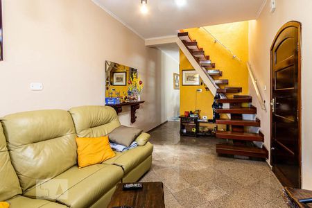 Sala de casa à venda com 3 quartos, 125m² em Vila Nhocune, São Paulo