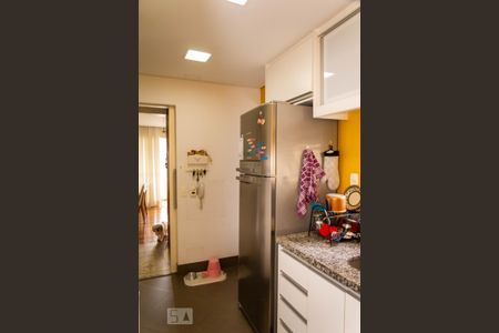 Cozinha de apartamento à venda com 3 quartos, 107m² em Vila Lusitânia, São Bernardo do Campo