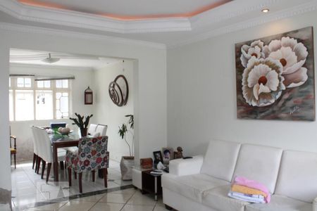 Sala de casa para alugar com 2 quartos, 240m² em Igará, Canoas
