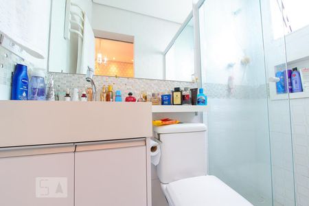 Casa à venda com 480m², 6 quartos e 2 vagas Casa à venda com 480m², 6 quartos e 2 vagasBanheiro da Suite 1