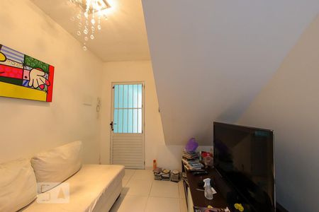 Casa à venda com 480m², 6 quartos e 2 vagas Casa à venda com 480m², 6 quartos e 2 vagasSala - Casa 3