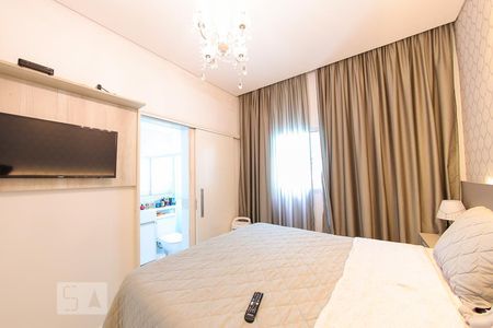 Casa à venda com 480m², 6 quartos e 2 vagas Casa à venda com 480m², 6 quartos e 2 vagasSuite 1