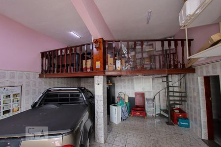 Casa à venda com 480m², 6 quartos e 2 vagas Casa à venda com 480m², 6 quartos e 2 vagasGaragem