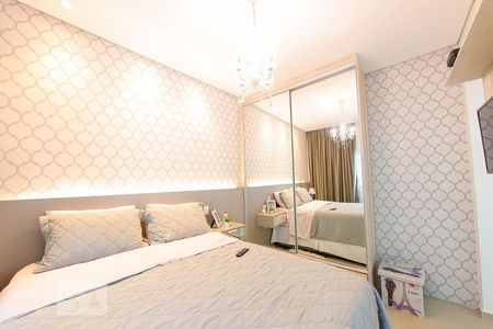 Casa à venda com 480m², 6 quartos e 2 vagas Casa à venda com 480m², 6 quartos e 2 vagasSuite 1