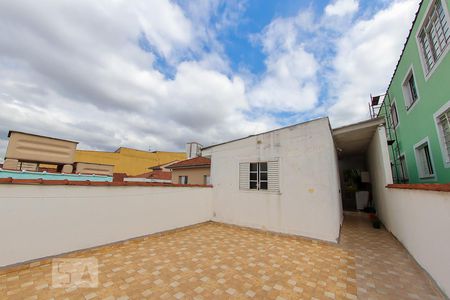 Casa à venda com 480m², 6 quartos e 2 vagas Casa à venda com 480m², 6 quartos e 2 vagasQuintal