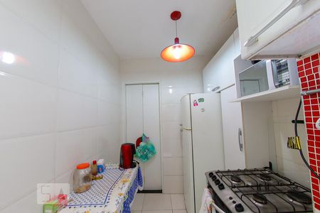 Casa à venda com 480m², 6 quartos e 2 vagas Casa à venda com 480m², 6 quartos e 2 vagasCozinha - Casa 3