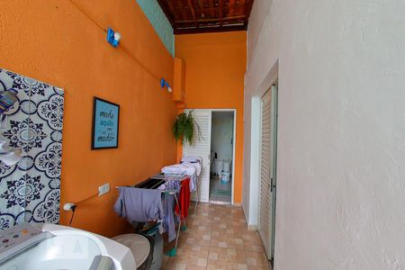 Casa à venda com 480m², 6 quartos e 2 vagas Casa à venda com 480m², 6 quartos e 2 vagasArea de Serviço