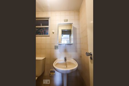 Banheiro de apartamento para alugar com 1 quarto, 33m² em Vila Mariana, São Paulo