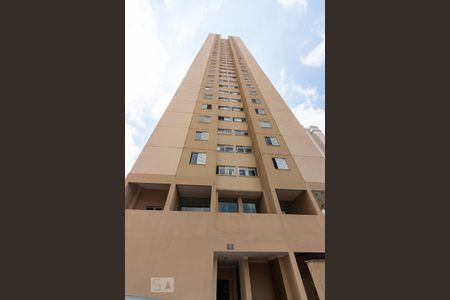Apartamento à venda com 75m², 1 quarto e 1 vaga Apartamento à venda com 75m², 1 quarto e 1 vagaFachada