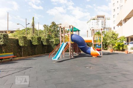 Apartamento à venda com 75m², 1 quarto e 1 vaga Apartamento à venda com 75m², 1 quarto e 1 vagaPlayground