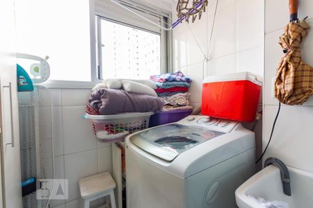 Apartamento à venda com 75m², 1 quarto e 1 vaga Apartamento à venda com 75m², 1 quarto e 1 vagaÁrea de Serviço