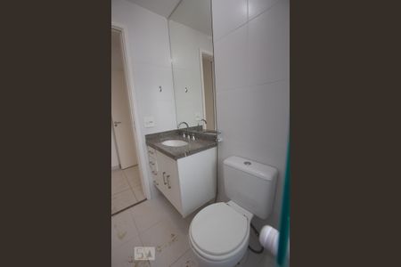 Banheiro da suíte de apartamento para alugar com 2 quartos, 70m² em Vila do Golfe, Ribeirão Preto