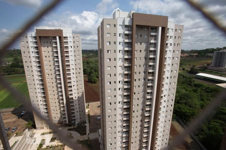 Apartamento para alugar com 70m², 2 quartos e 1 vagaVista da janela do quarto