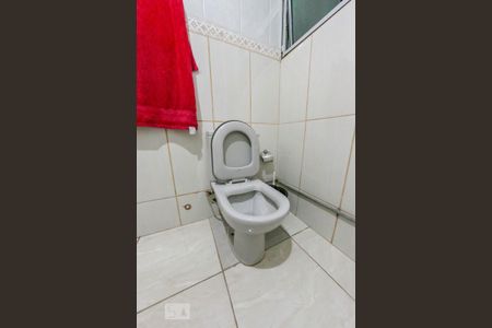 Apartamento à venda com 99m², 2 quartos e sem vagaBanheiro Social