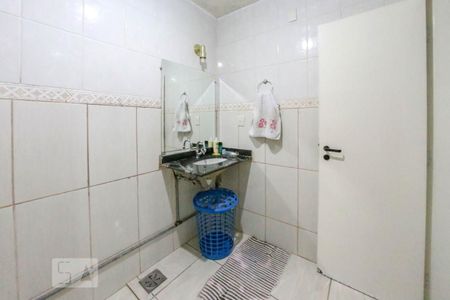 Apartamento à venda com 99m², 2 quartos e sem vagaBanheiro Social
