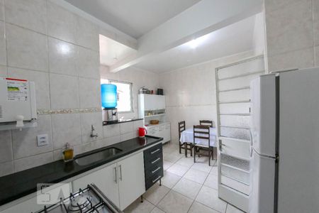 Apartamento à venda com 99m², 2 quartos e sem vagaCozinha