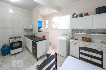 Apartamento à venda com 99m², 2 quartos e sem vagaCozinha