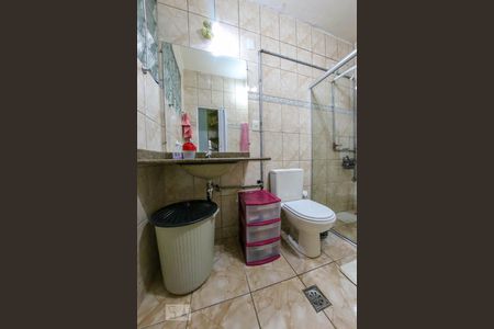 Apartamento à venda com 99m², 2 quartos e sem vagaBanheiro da Suíte