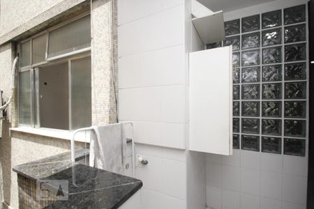 Área de Serviço de apartamento para alugar com 2 quartos, 64m² em Flamengo, Rio de Janeiro