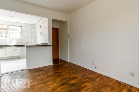 Sala de apartamento para alugar com 3 quartos, 70m² em Prado, Belo Horizonte