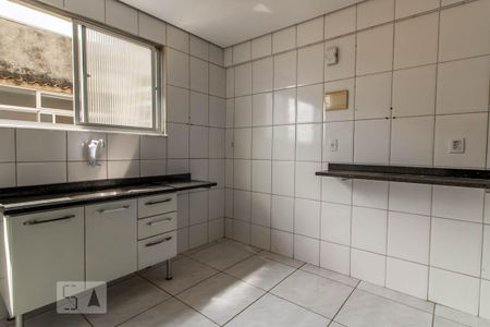 Apartamento para alugar com 70m², 3 quartos e sem vagaCozinha