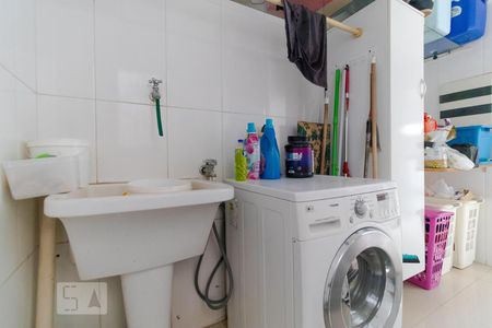 Casa à venda com 233m², 3 quartos e 3 vagasÁrea de Serviço