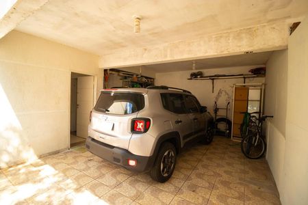 Casa à venda com 233m², 3 quartos e 3 vagasGaragem