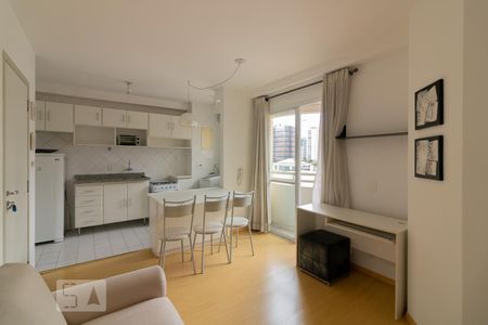 Sala de apartamento para alugar com 1 quarto, 36m² em Indianópolis, São Paulo
