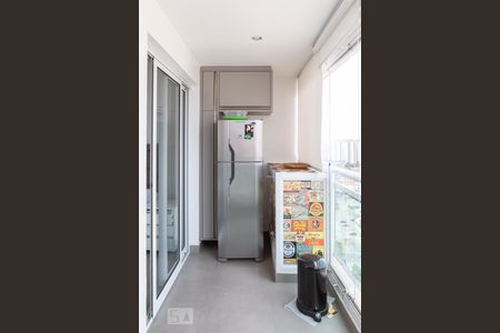 Apartamento para alugar com 33m², 1 quarto e 1 vagaSacada / Cozinha